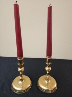 Set of 2 Brass Candle Holders Round Base Home Decorating